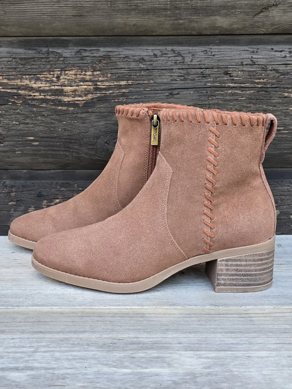 Toms NEW Delilah Western Boho Minimalist Suede Whipstich Block Heel Bootie 6.5M
